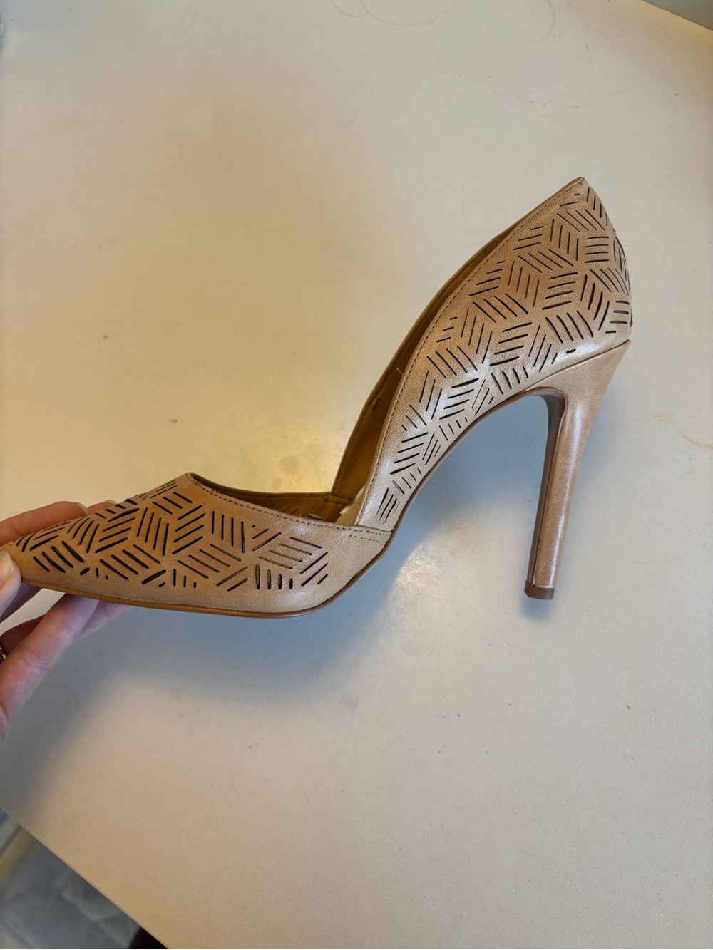 Jessica Simpson Taupe Laser-Cut Pointed Pumps - Picture 3 of 5
